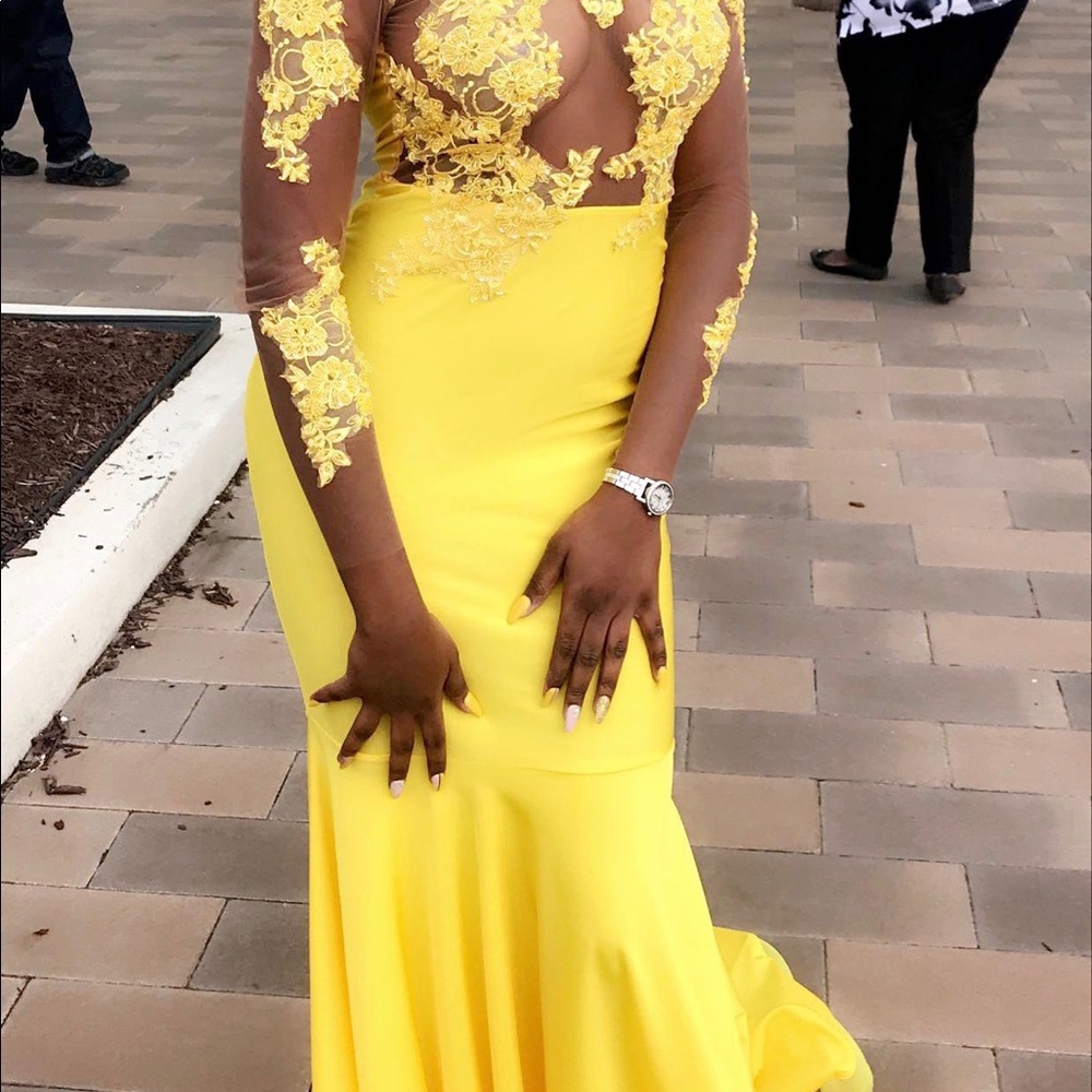 Prom dress
